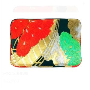 Hinageshi 13-inch MacBook/iPad Pro Sleeve